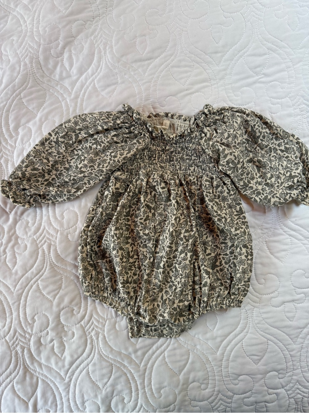 Quincy Mae 6-12M Floral Smocked Romper in Sage and Cream